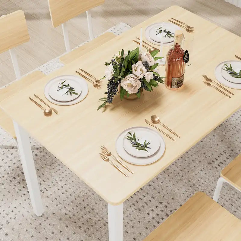 Ensemble de salle à manger compact 5 pièces avec 4 chaises, cadre en métal de 43 et MDF, idéal pour les petits espaces, facile à nettoyer