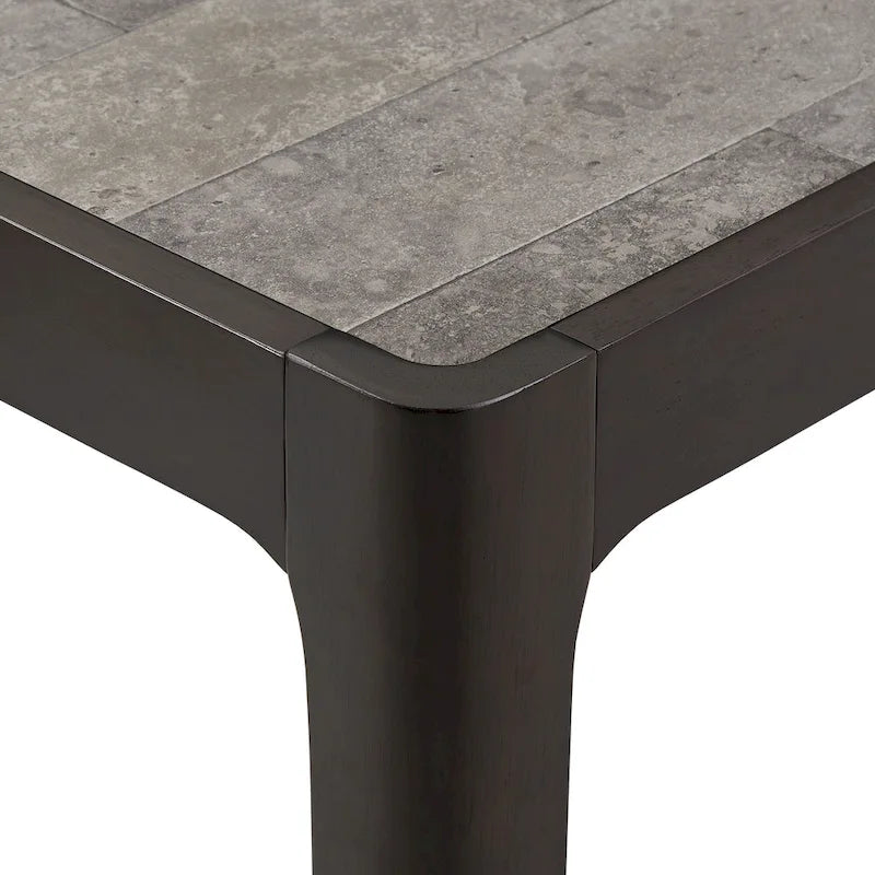 Table d'appoint du milieu du siècle avec plateau en faux marbre et cadre en noyer foncé
